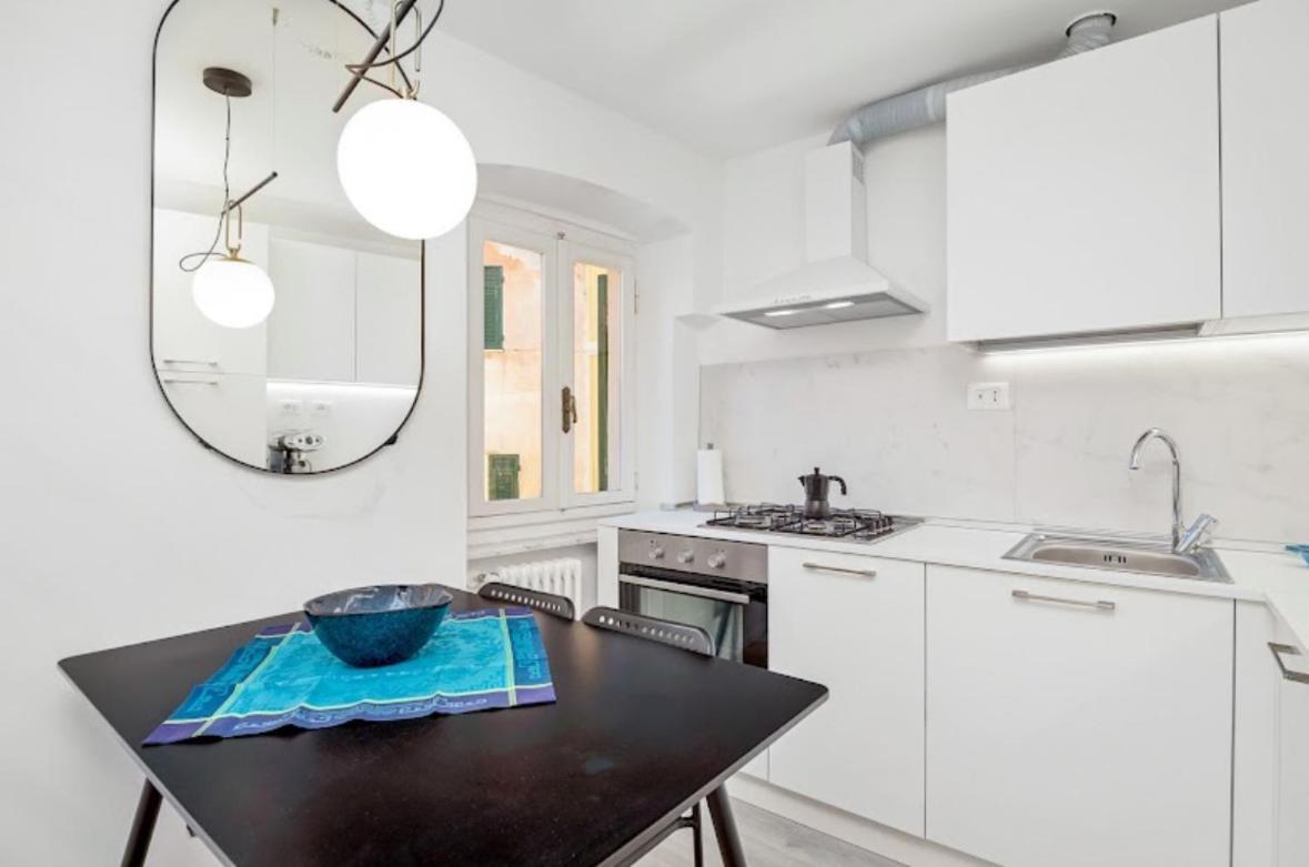 La Casa Di Ginevra - Lerici Apartment Luaran gambar